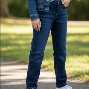 True Religion Girls Ricky Relaxed Straight Jean Cotton EUC Knight Blue 12Y‎